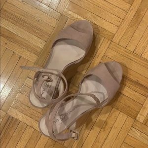 Chinese Laundry heels